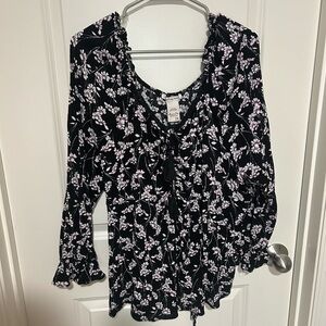 American Rag Cie Floral Boho Top in Size 2X